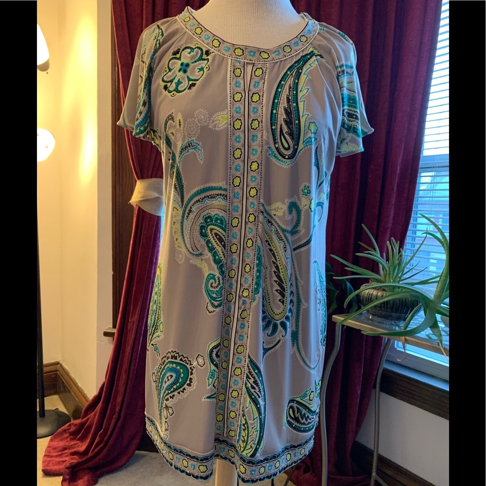 Great little party dress with some beaded embellishments